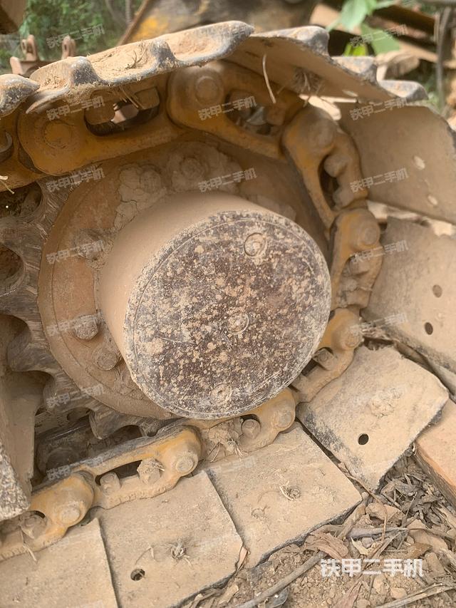 单侧履带整体（整机外观）