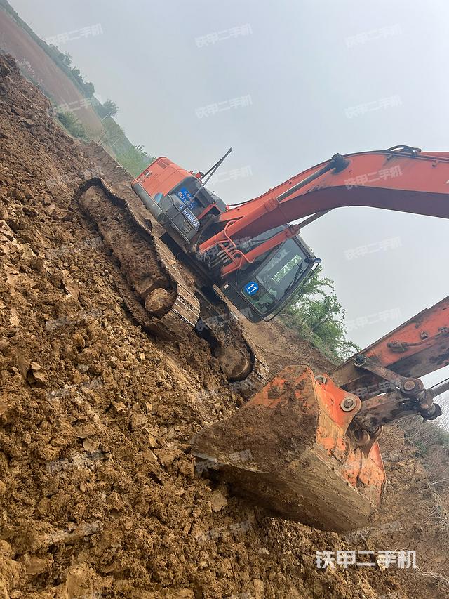 驾驶室整体（整机外观）