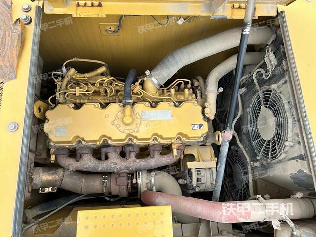 发动机整体俯视（整机外观）