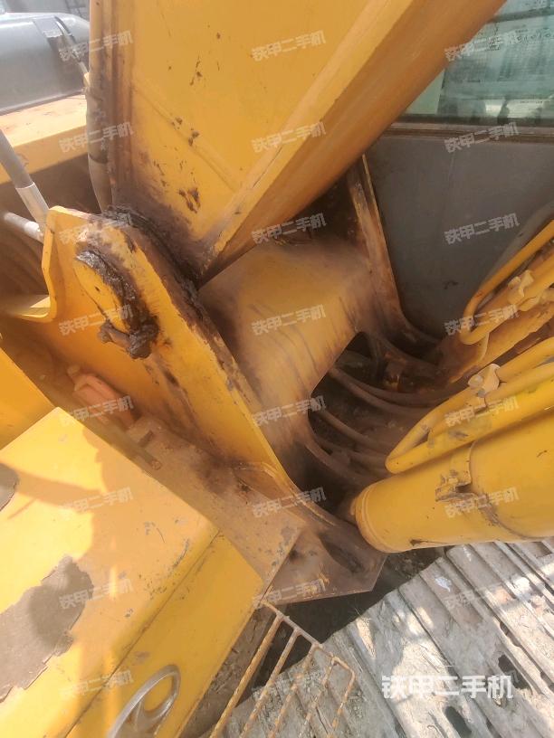 大臂根部 斜视（工作和回转装置）