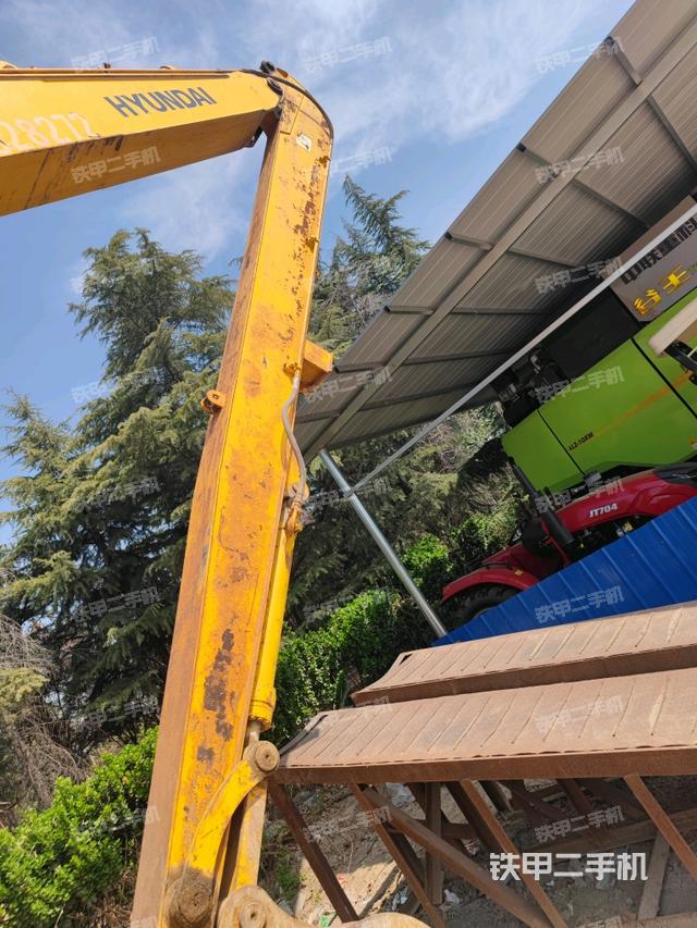 小臂整體左后（工作和回轉裝置）