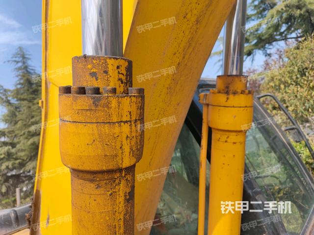 大臂油缸整體?豎拍（工作和回轉裝置）