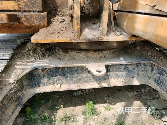 右側(cè)玻璃角標(biāo)(駕駛室部分) 右側(cè)玻璃角標(biāo)(駕駛室部分)