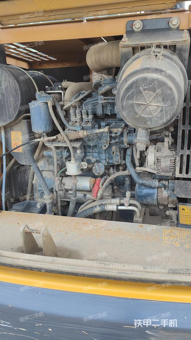 发动机整体俯视（整机外观）