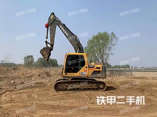北京沃尔沃EC140D挖掘机实拍图片
