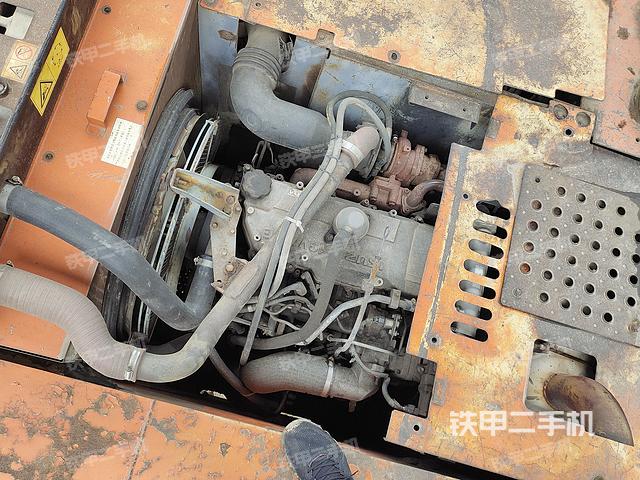 发动机整体俯视（整机外观）