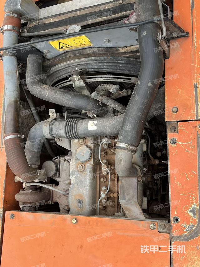 发动机整体俯视（整机外观）