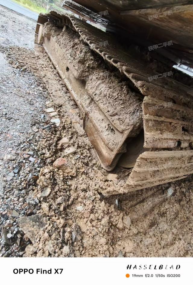 单侧履带整体（整机外观）