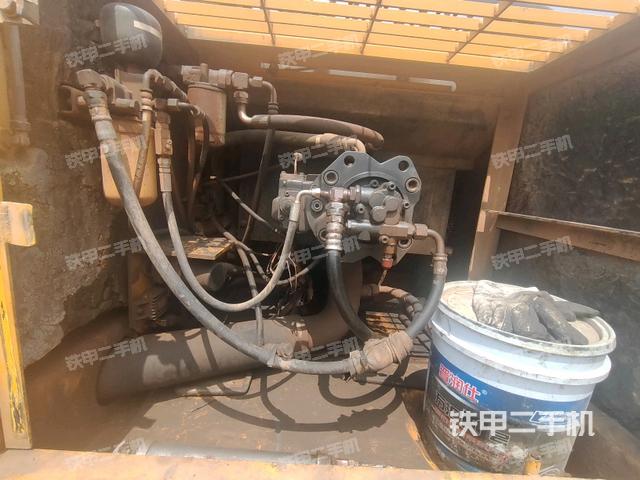 液压泵室（大件舱室）