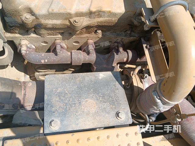 增壓器特寫(xiě)(上車(chē)部件) 增壓器特寫(xiě)(上車(chē)部件)