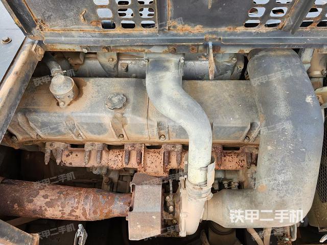 发动机整体俯视（整机外观）