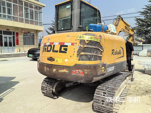 整机右后45°（整机外观）