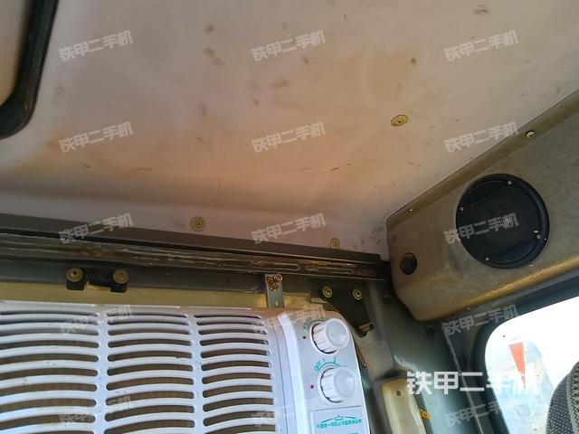 驾驶室整体（整机外观）