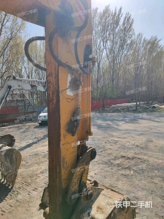 小臂整體左后（工作和回轉(zhuǎn)裝置）