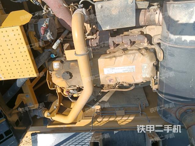 發(fā)動(dòng)機(jī)室(上車(chē)部件) 發(fā)動(dòng)機(jī)室(上車(chē)部件)