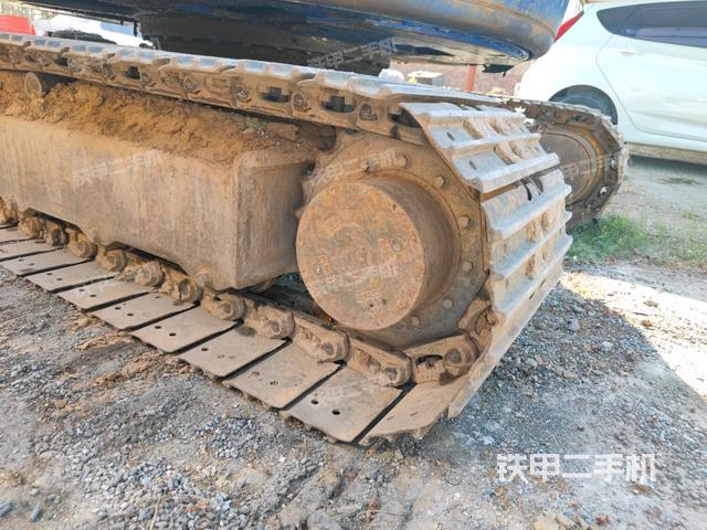 左驅(qū)動(dòng)輪(行走機(jī)構(gòu)) 左驅(qū)動(dòng)輪(行走機(jī)構(gòu))