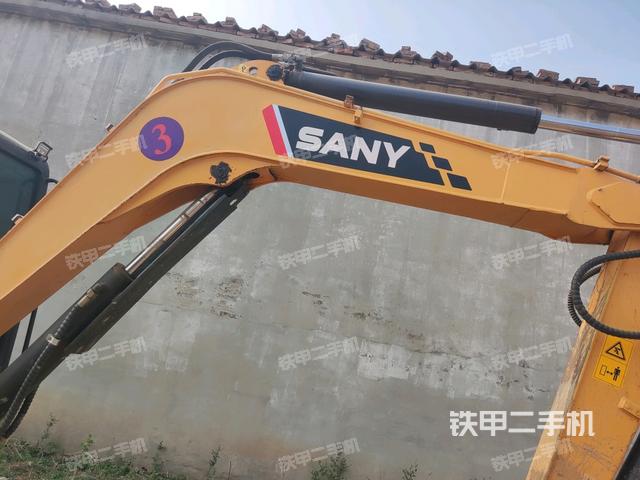 大臂整體?右側(cè)（工作和回轉(zhuǎn)裝置）