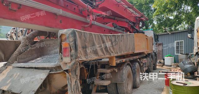 整机右侧（设备外观及核心部件）