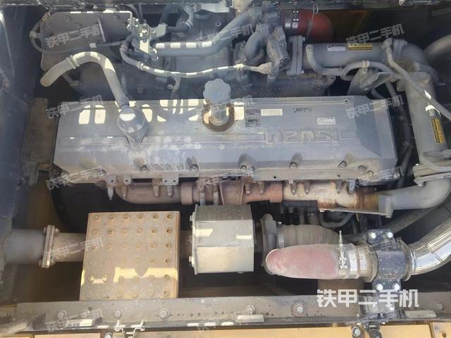 发动机整体俯视（整机外观）