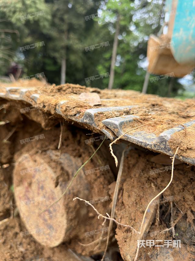 单侧履带整体（整机外观）