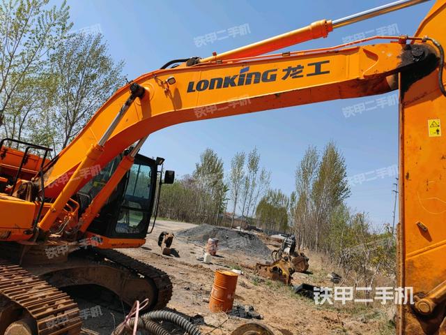 大臂整體?右側(cè)（工作和回轉(zhuǎn)裝置）