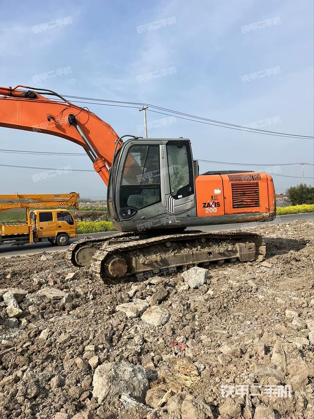 驾驶室整体（整机外观）