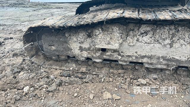 单侧履带整体（整机外观）