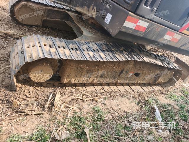 左側(cè)履帶整體?（行走機(jī)構(gòu)）