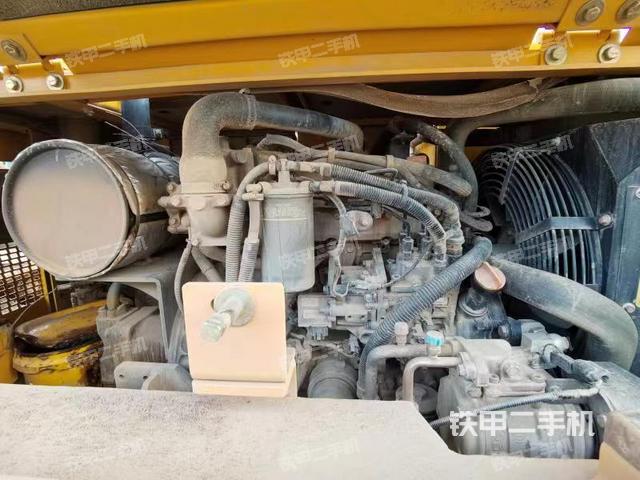 发动机整体俯视（整机外观）