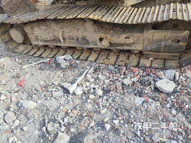 单侧履带整体（整机外观）