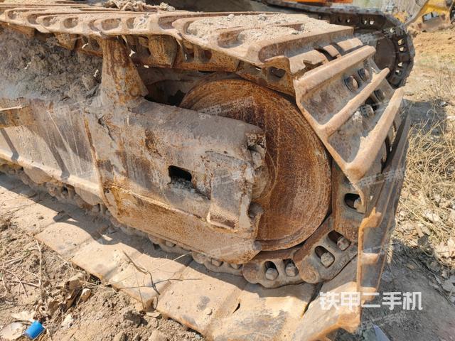 右導(dǎo)向輪（行走機(jī)構(gòu)）