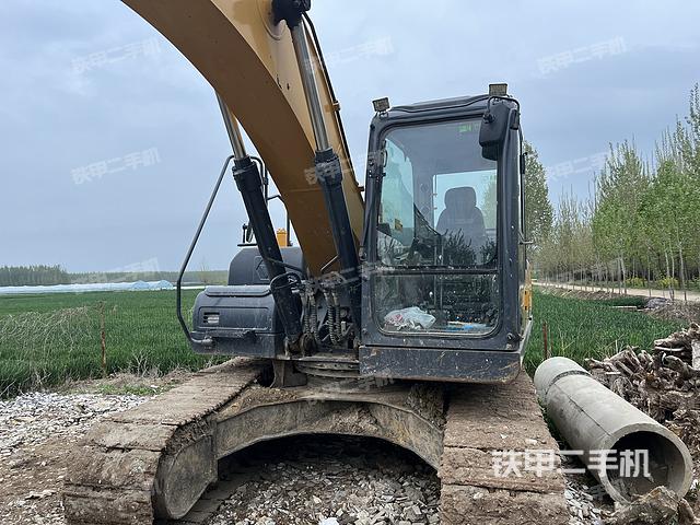 驾驶室整体（整机外观）