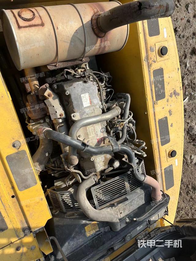 发动机整体俯视（整机外观）