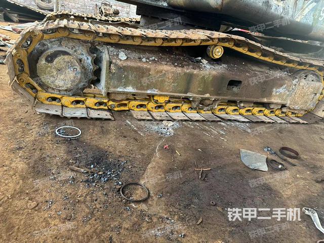 单侧履带整体（整机外观）