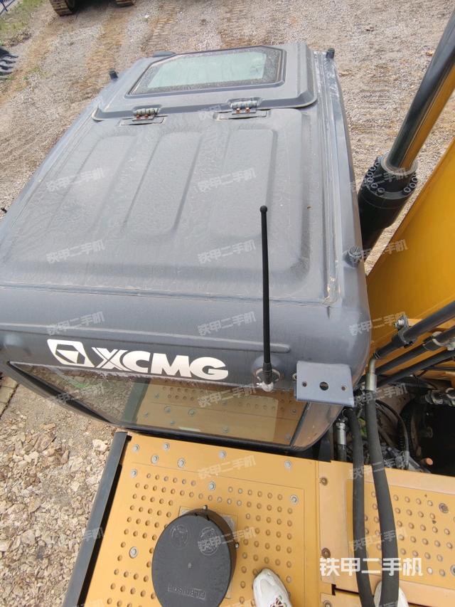 駕駛室頂部俯視（上車部件）