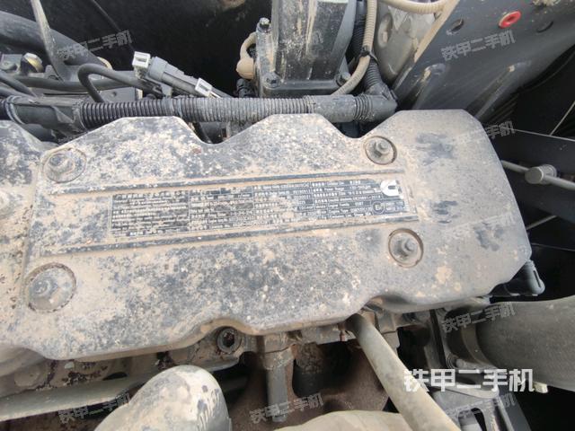 氣門室蓋螺絲特寫（上車部件）