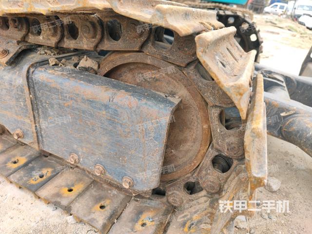 右驅(qū)動(dòng)輪(行走機(jī)構(gòu)) 右驅(qū)動(dòng)輪(行走機(jī)構(gòu))