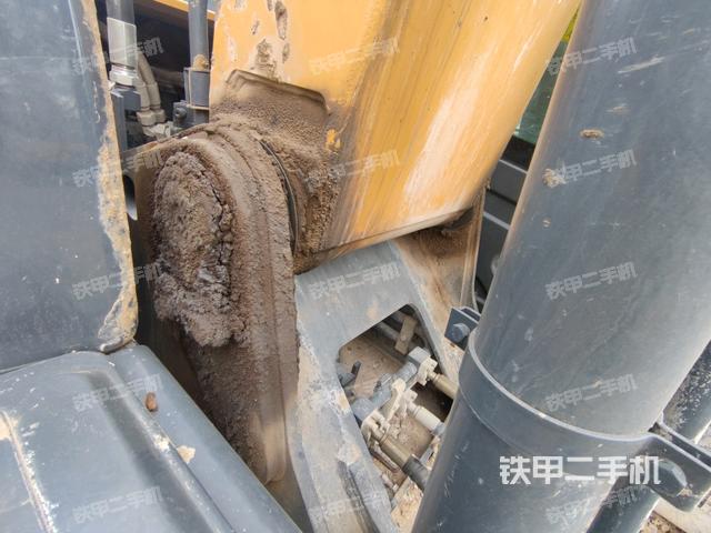 大臂根部?斜視（工作和回轉(zhuǎn)裝置）