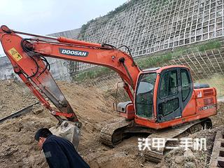 聊城斗山DX150LC挖掘机实拍图片