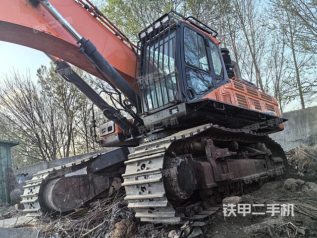 斗山DX520LC-9C挖掘机
