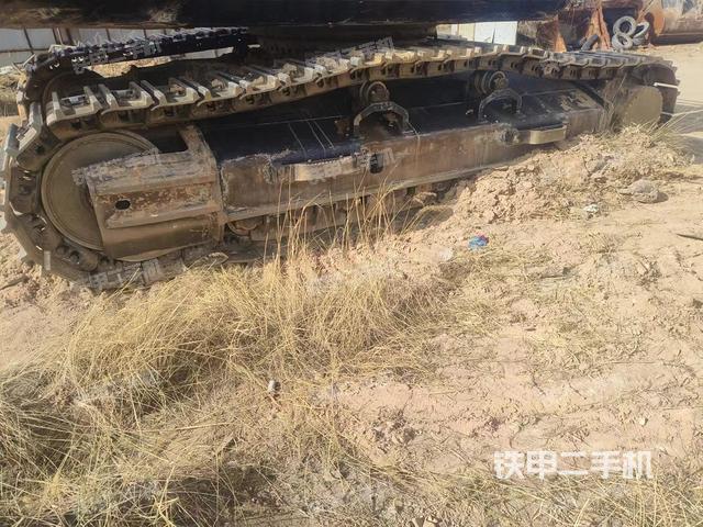 单侧履带整体（整机外观）