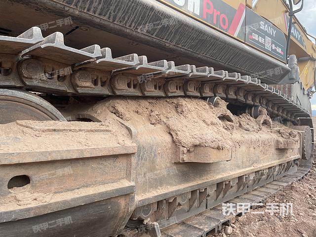 单侧履带整体（整机外观）