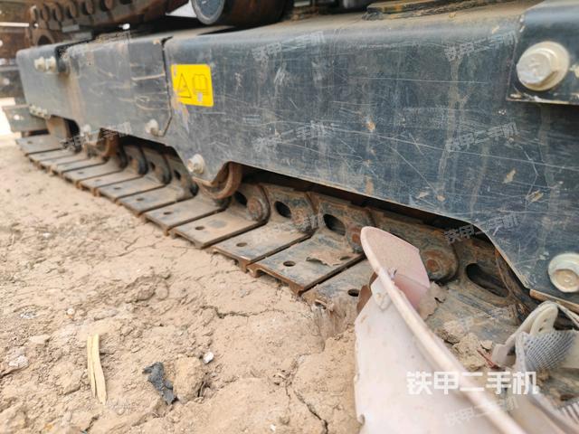 左導(dǎo)向輪（行走機(jī)構(gòu)）