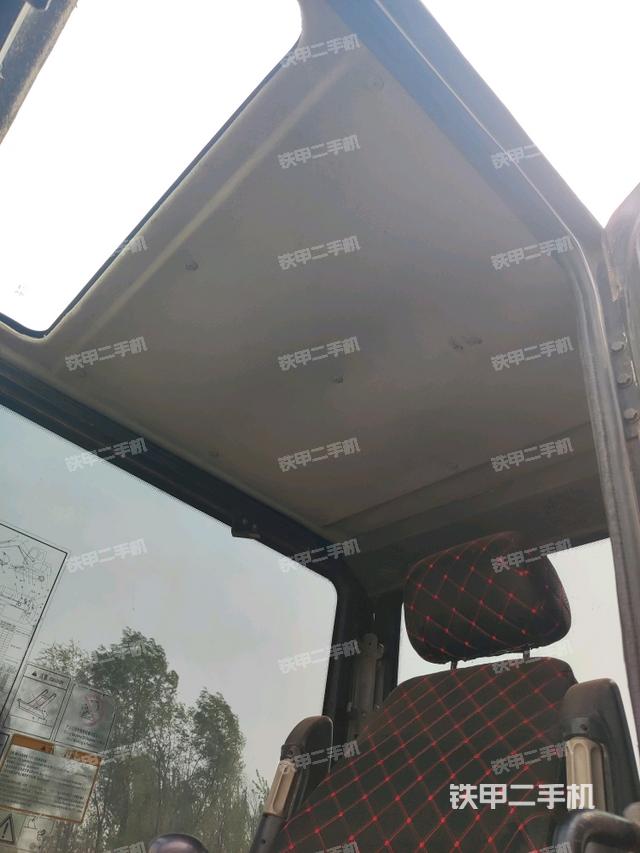 頂棚整體（駕駛室部分）