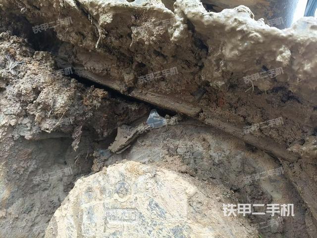 单侧履带整体（整机外观）