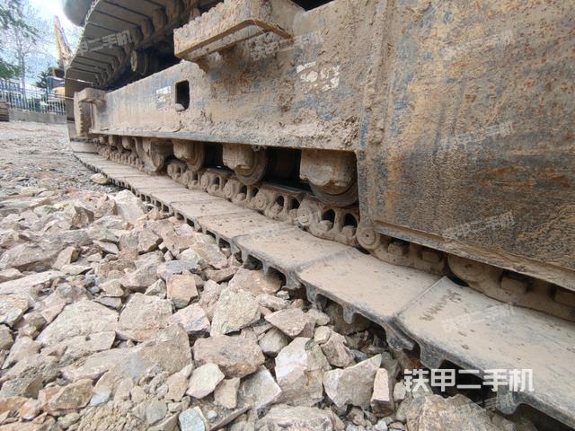 左托鏈輪和鏈筋（行走機(jī)構(gòu)）