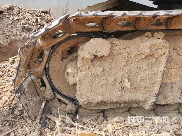 右導(dǎo)向輪（行走機(jī)構(gòu)）