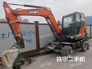 重庆斗山DX60W-9C挖掘机实拍图片