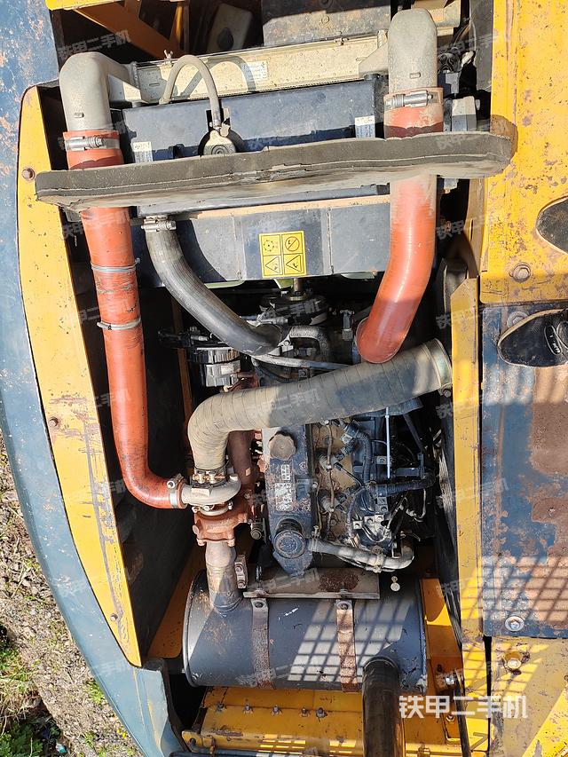 发动机整体俯视（整机外观）