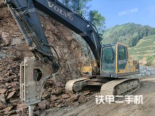 郑州沃尔沃EC210BLC挖掘机实拍图片